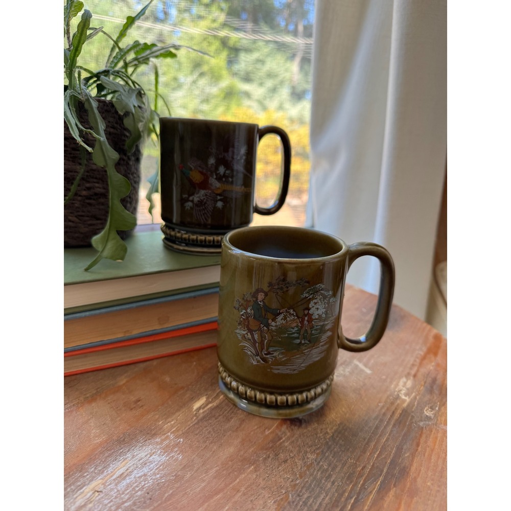 Vintage Wade Irish Porcelain Mugs Set of 2 Pheasant Hunting Fly Fishing Cabin